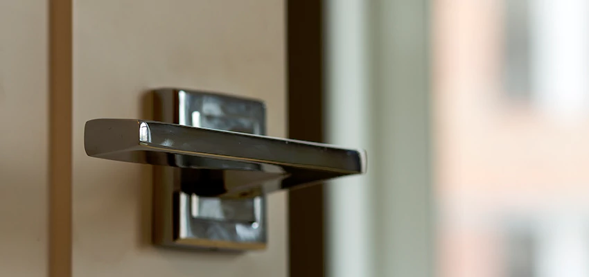 Door Lever Knob Repair in Lombard, Illinois