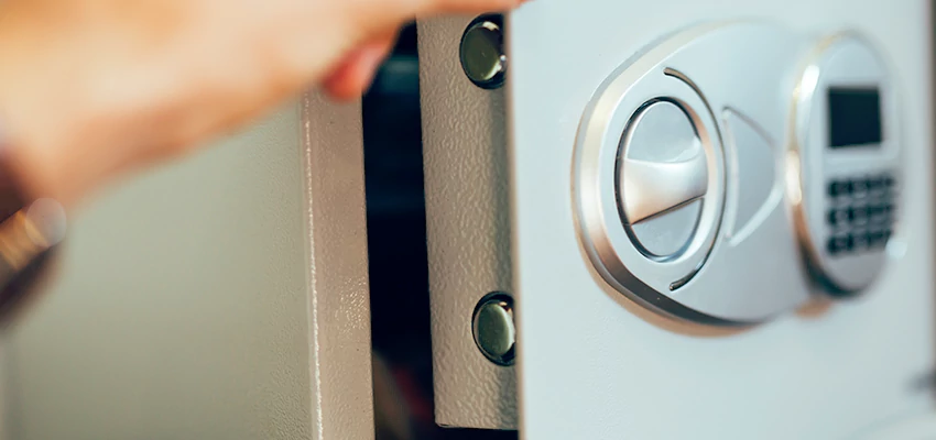 Fingerprint Safe Openers in Lombard, IL