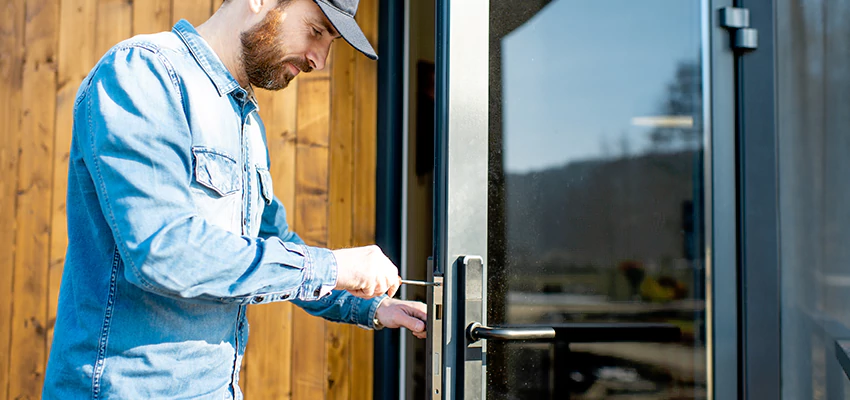 Frameless Glass Storefront Door Locks Replacement in Lombard