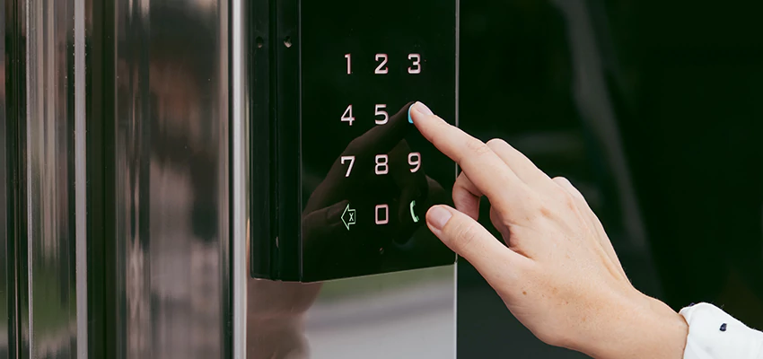 Keyless Door Entry System in Lombard