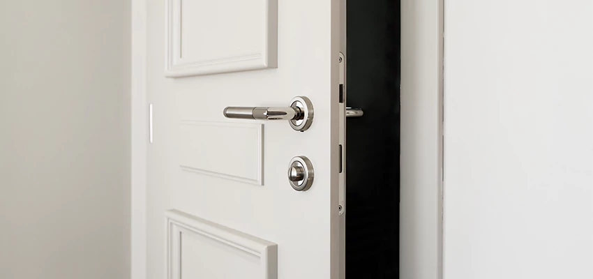 Folding Bathroom Door With Lock Solutions in Lombard, IL